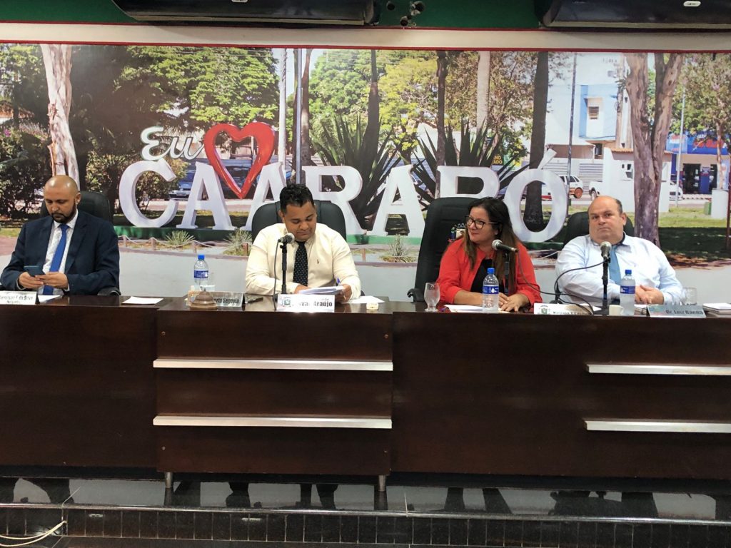 Isvan Araújo preside duas sessões consecutivas na Câmara Municipal de Caarapó