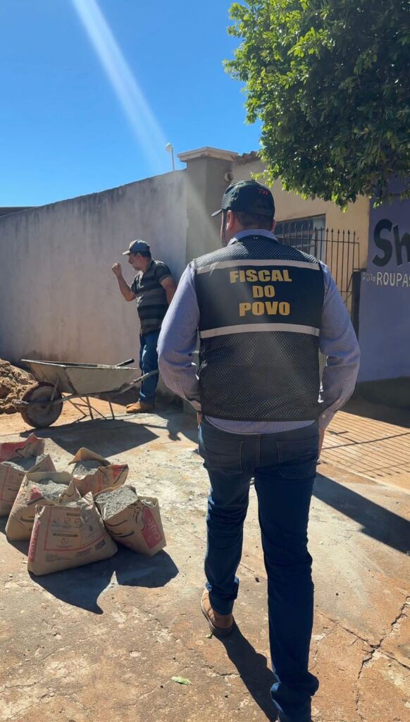 Vereador Nado Tozzi fiscaliza obras das futuras instalações dos ESF’s VII e VIII em Caarapó