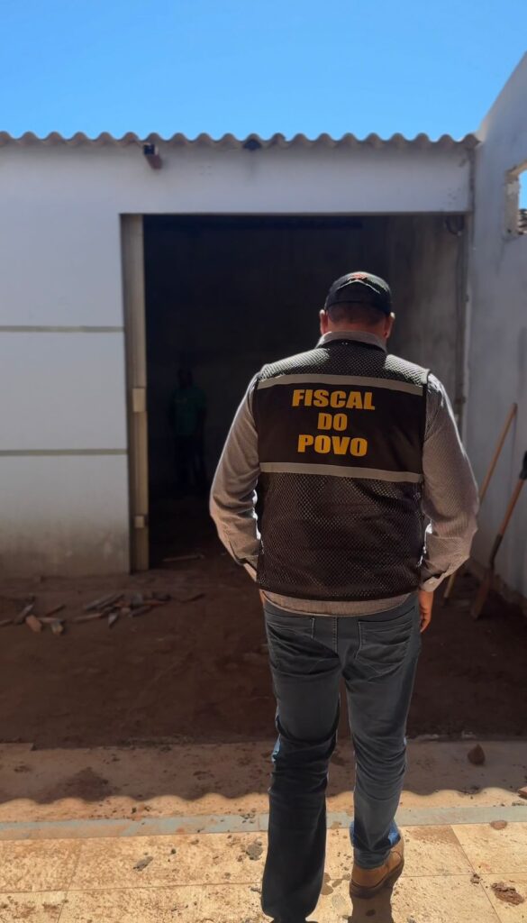 Vereador Nado Tozzi fiscaliza obras das futuras instalações dos ESF’s VII e VIII em Caarapó