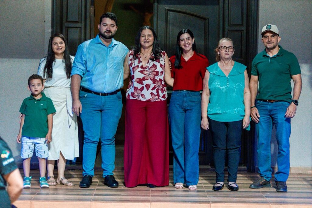 João Paulo do Dinho celebra o “Natal com Afeto 2025” com moradores de Cristalina e Nova América
