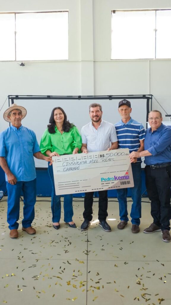 Professor Pontinha recepciona Pedro Kemp para entrega de emendas e kits de brinquedos