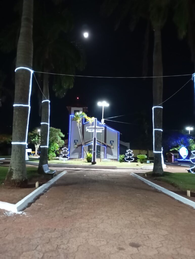 João Paulo do Dinho celebra o “Natal com Afeto 2025” com moradores de Cristalina e Nova América