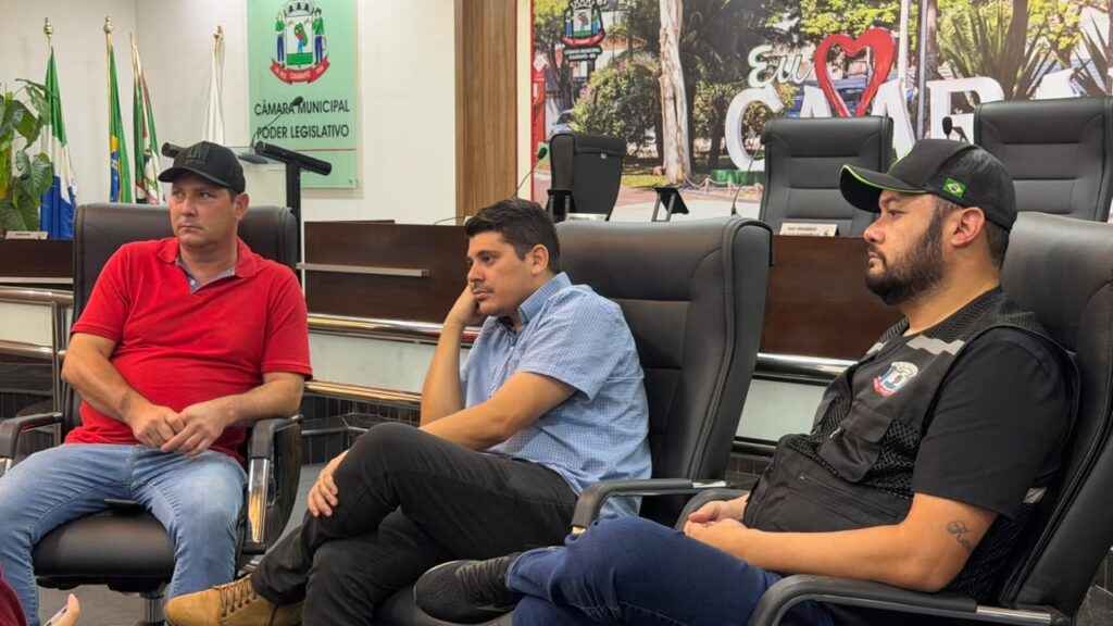 Vereador Nado Tozzi intermedeia diálogo e contribui para avanço na pauta do transporte universitário