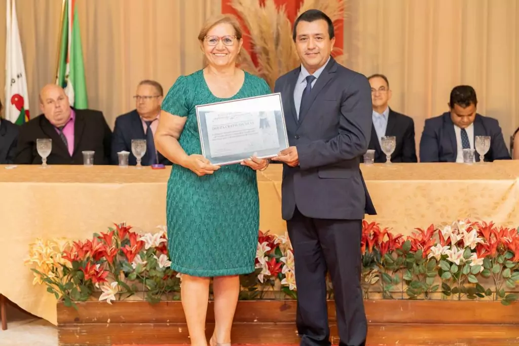 Câmara Municipal  concede  o  Título de Cidadão Honorário Caarapoense a 12 personalidades