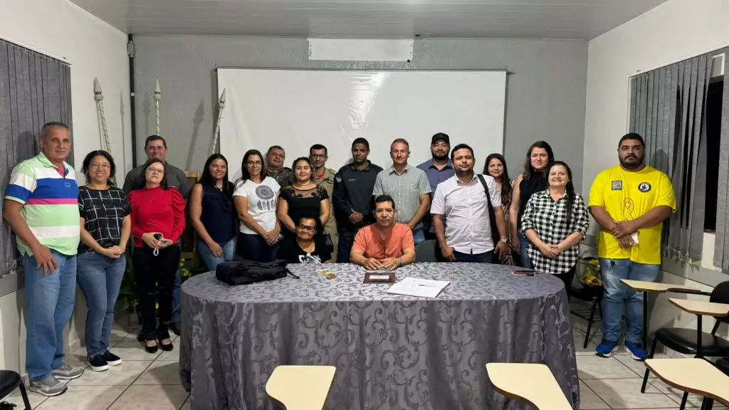 Nado Tozzi participa de reunião do Conselho Municipal de Segurança e reforça compromisso com a população Nado Tozzi participa de reunião do Conselho Municipal de Segurança e reforça compromisso com a população